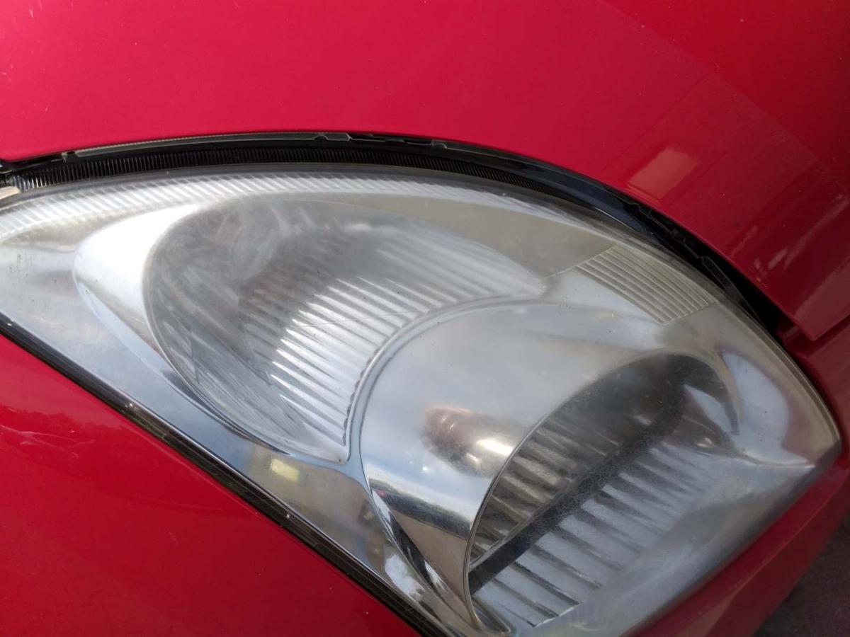 Suzuki 4 EZ MZ original Scheinwerfer vorn rechts Halogen leicht vergilbt Bj.2007